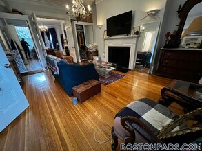 429 Marlborough St, Unit 2 in Boston, MA - Building Photo - Building Photo