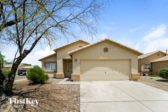 4556 W Rose Mist Way in Tucson, AZ - Building Photo