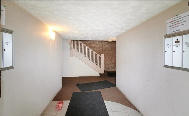 7223 S Euclid Ave, Unit 3A in Chicago, IL - Building Photo - Building Photo