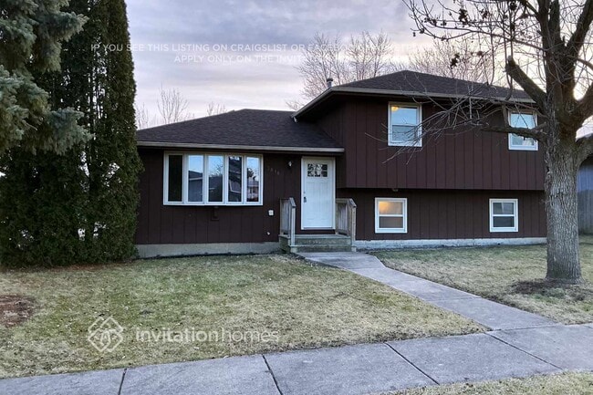 property at 3818 Jonathan Simpson Dr