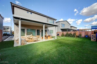 6723 Tangled Vines Ave in Las Vegas, NV - Building Photo - Building Photo
