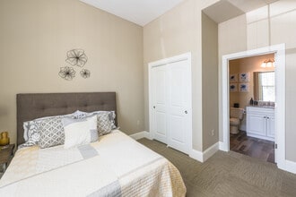 US Rubber Lofts in Providence, RI - Foto de edificio - Interior Photo