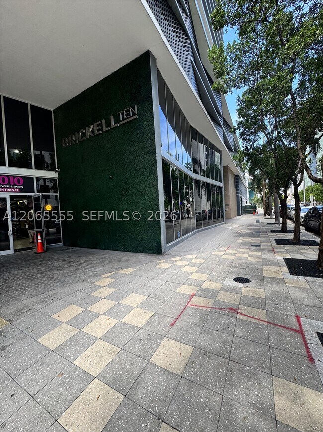 property at 1010 SW 2nd St
