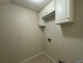 2716 Wynterhall Rd SE in Huntsville, AL - Building Photo - Building Photo