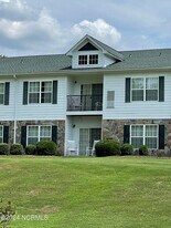 492 Little River Farm Blvd in Carthage, NC - Building Photo