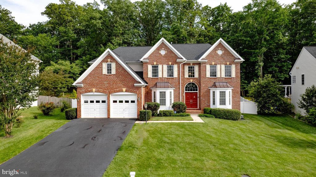 14008 Baneberry Cir in Manassas, VA - Building Photo