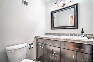 1625 Larimer St in Denver, CO - Building Photo - Building Photo