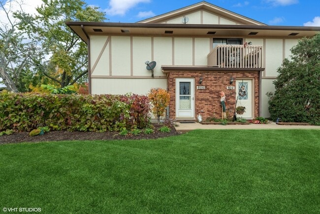 806 Dracut Ln in Schaumburg, IL - Building Photo - Building Photo