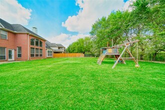 5619 Riverstone Crossing Dr in Sugar Land, TX - Building Photo - Building Photo