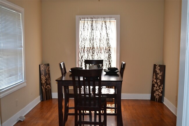 property at 1610 Ridgewood St