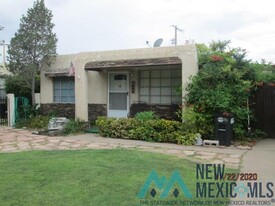 904 S 10th St in Artesia, NM - Building Photo