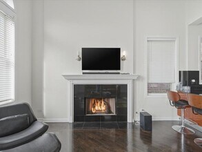 4115 S Drexel Blvd, Unit 3F in Chicago, IL - Building Photo - Building Photo