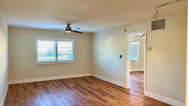 12 NE 19th Ct, Unit 109A Manor Grove Village in Wilton Manors, FL - Foto de edificio - Building Photo