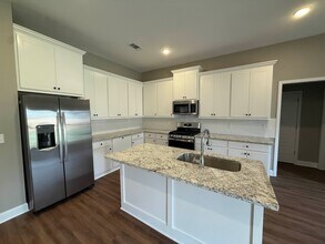 116 Madisonville Dr in Canton, MS - Building Photo - Building Photo