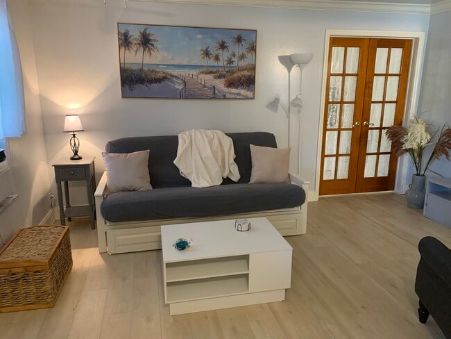 1420 Alicia Ave in Tampa, FL - Building Photo - Building Photo