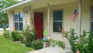 201 Morning Glory St in Rio Hondo, TX - Building Photo - Building Photo