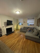 60 West Cedar St, Unit G Apartamentos