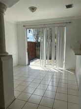 2460 SE 15th Pl in Homestead, FL - Foto de edificio - Building Photo