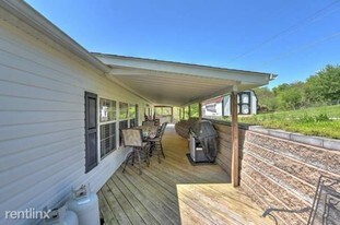 castlewood homes for rent