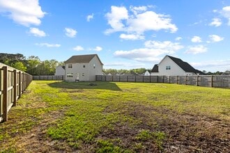 707 Pandion Ct in Holly Ridge, NC - Building Photo - Building Photo