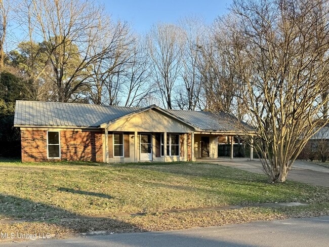 property at 5826 Patricia Dr