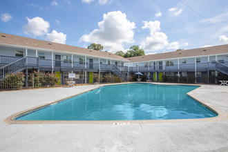 The Park at Queens Court in Jackson, MS - Foto de edificio - Building Photo