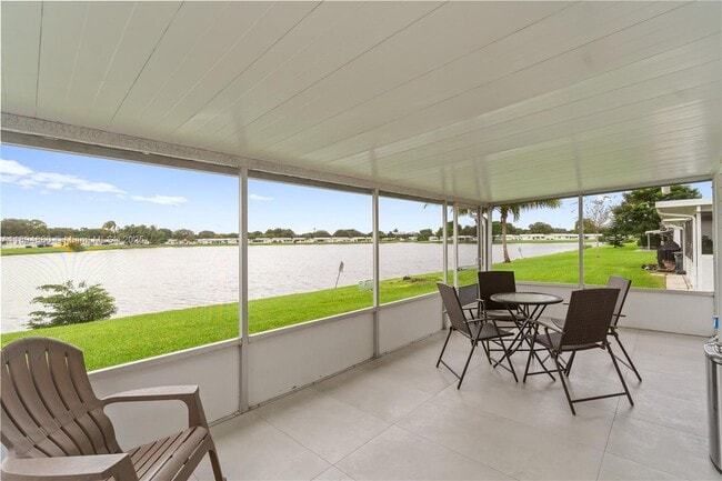 8631 NW 12th St in Plantation, FL - Building Photo - Building Photo
