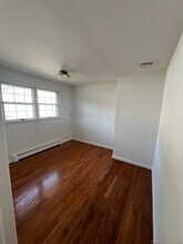 185 Sequoia Rd in Bridgeport, CT - Building Photo - Building Photo