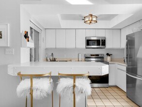 9815 US-98 in Miramar Beach, FL - Building Photo - Building Photo