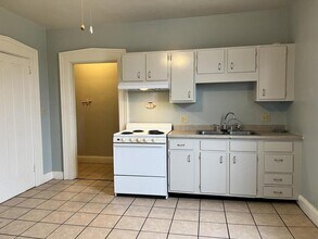 313 Cherry St in Muscatine, IA - Building Photo - Building Photo