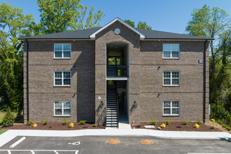 Stella's Place Apartments in Greensboro, NC - Building Photo - Building Photo