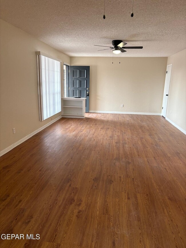 7127 Orizaba Ave in El Paso, TX - Building Photo - Building Photo