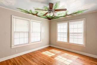 2705 S Lake Dr in Texarkana, TX - Building Photo - Building Photo