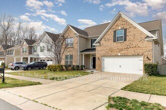 7922 Kelburn Ln in Charlotte, NC - Building Photo - Building Photo