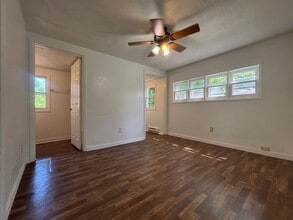 2541 W State St in Springfield, MO - Building Photo - Building Photo