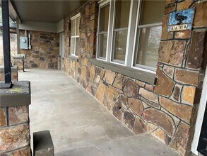 4600 E Huntsville Rd in Fayetteville, AR - Building Photo - Building Photo