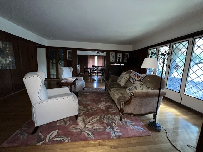 6941 Penn Ave, Unit 6941 in Pittsburgh, PA - Building Photo - Building Photo