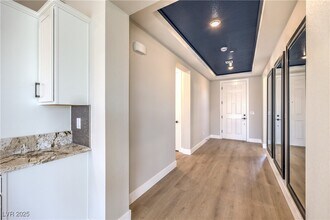 10935 Harlowe Grv Ct in Las Vegas, NV - Building Photo - Building Photo