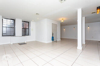 101 Quincy St, Unit B in Brooklyn, NY - Building Photo - Building Photo