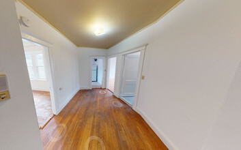 131 Park Dr, Unit F-12 in Boston, MA - Building Photo - Building Photo