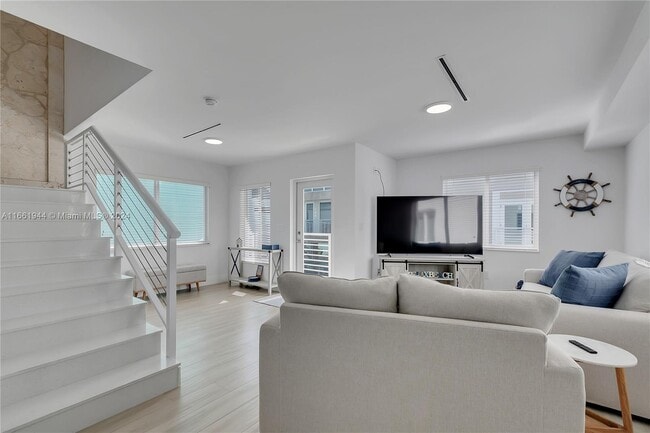 property at 94825 Overseas Hwy