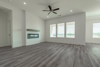 417 W Gosling Isle in Farmington, AR - Building Photo - Building Photo