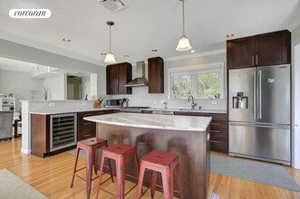 10 Upper Firestone Rd in Montauk, NY - Building Photo - Building Photo