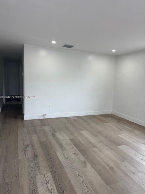 108 E 8th St in Hialeah, FL - Building Photo