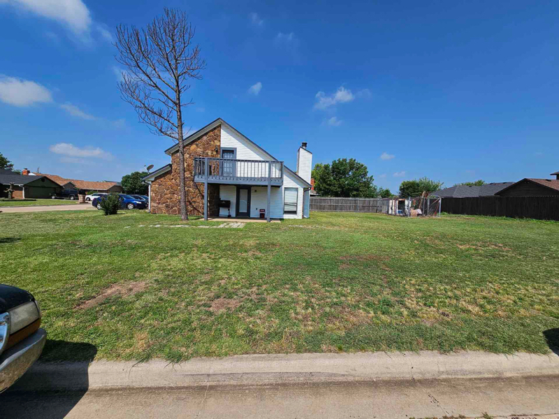 4834 SE Brown St in Lawton, OK - Building Photo