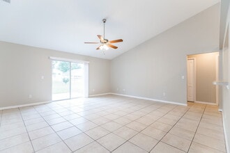 14816 Windy Mt Cir in Clermont, FL - Building Photo - Building Photo