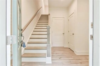 262 Dilbeck Cir in Atlanta, GA - Building Photo - Building Photo