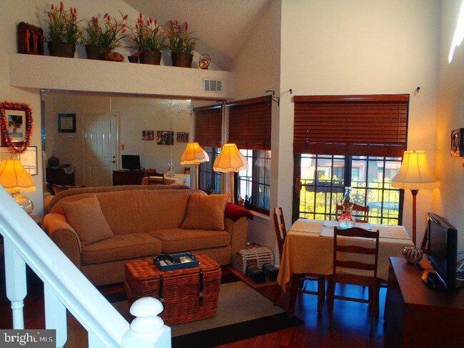 14103 Lauren Ln-Unit -14F in Laurel, MD - Building Photo - Building Photo