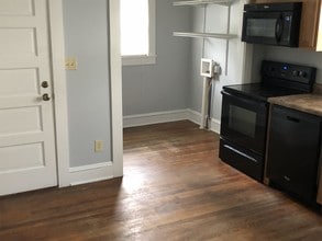 108 McDowell Dr in Beckley, WV - Building Photo - Building Photo