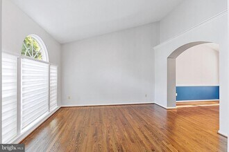 44141 Merrywood Ct in Ashburn, VA - Building Photo - Building Photo